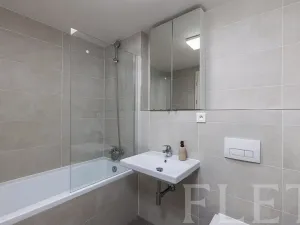 Pronájem bytu 1+kk, Praha - Vysočany, Smržových, 33 m2