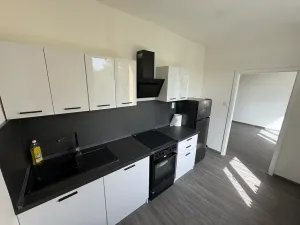 Pronájem bytu 2+1, Teplice, Buzulucká, 52 m2