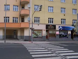 Prodej kanceláře, Bílina, Náměstí, 700 m2
