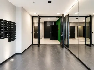 Pronájem skladu, Praha - Vršovice, Altajská, 7 m2