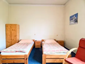 Prodej ubytování, Třinec, Husova, 360 m2