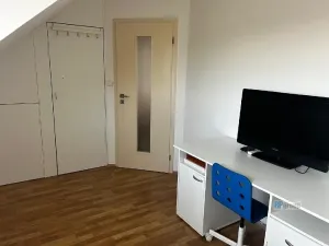 Prodej bytu 3+kk, Veleň, Polní, 300 m2