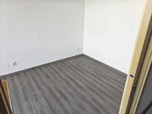Pronájem bytu 2+kk, Zlín, Pod Křiby, 38 m2