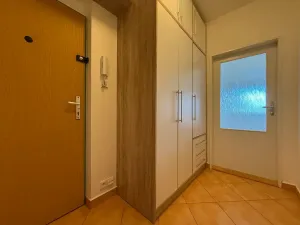 Pronájem bytu 2+kk, Praha - Letňany, Stará náves, 52 m2