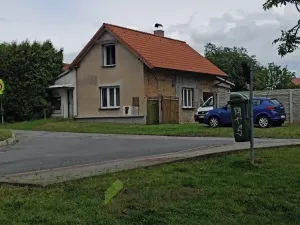 Prodej rodinného domu, Milovice, Družstevní, 50 m2