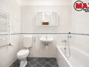 Pronájem bytu 1+kk, Praha - Troja, Hnězdenská, 36 m2