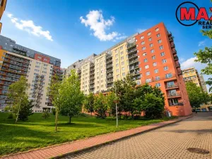 Pronájem bytu 1+kk, Praha - Troja, Hnězdenská, 36 m2