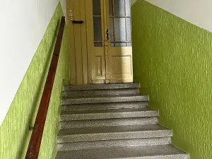 Prodej bytu 2+1, Karlovy Vary, Nejdecká, 55 m2