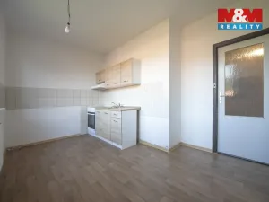 Prodej bytu 2+1, Děčín - Děčín V-Rozbělesy, Závodní, 43 m2