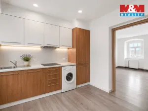 Prodej rodinného domu, Železnice, Šimonova, 180 m2