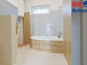 Prodej bytu 3+1, Pátek, 79 m2