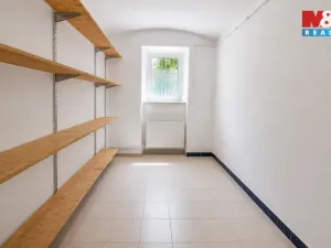 Pronájem obchodního prostoru, Český Těšín, Štefánikova, 65 m2