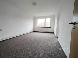 Pronájem bytu 4+1, Přeštěnice, 74 m2