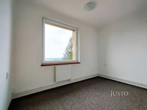 Pronájem bytu 4+1, Přeštěnice, 74 m2