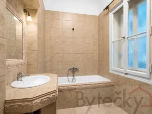 Pronájem bytu 2+kk, Praha - Libeň, U svobodárny, 69 m2