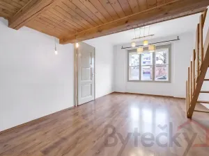 Pronájem bytu 2+kk, Praha - Libeň, U svobodárny, 69 m2