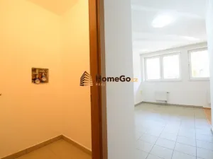 Pronájem bytu 1+kk, Praha - Troja, K Haltýři, 59 m2