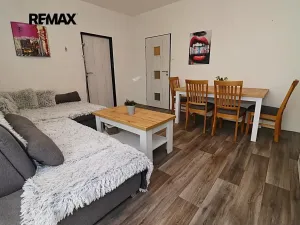 Prodej bytu 3+1, Chrudim, U Stadionu, 70 m2