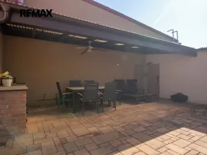 Prodej komerční nemovitosti, Valtice, Boční, 500 m2