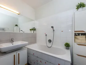 Pronájem bytu 3+kk, Praha - Žižkov, Pod kapličkou, 67 m2