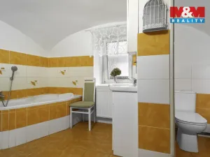Prodej rodinného domu, Uhersko, 120 m2