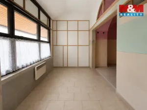 Prodej atypického bytu, Olomouc - Svatý Kopeček, nám. Sadové, 70 m2