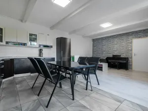 Prodej rodinného domu, Jestřabí Lhota, 101 m2