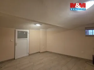 Pronájem komerční nemovitosti, Praha - Uhříněves, Přátelství, 40 m2