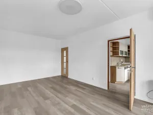 Pronájem bytu 3+1, Hradec Králové, Selicharova, 98 m2