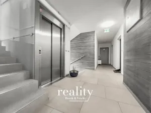 Pronájem bytu 2+kk, Znojmo, Vančurova, 48 m2