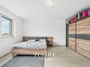 Pronájem bytu 2+kk, Znojmo, Tovární, 62 m2