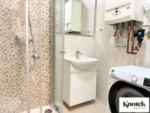 Pronájem bytu 2+kk, Brno, Merhautova, 48 m2