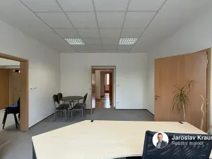 Pronájem kanceláře, Jičín, Vrchlického, 107 m2
