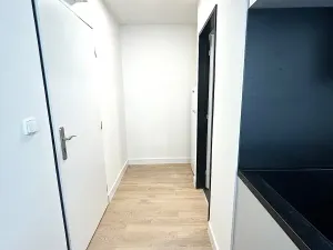 Pronájem bytu 1+kk, Praha - Vysočany, U vinných sklepů, 20 m2