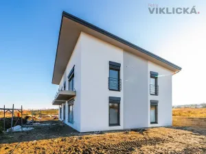 Prodej bytu 2+kk, Zaječí, Hlavní, 63 m2