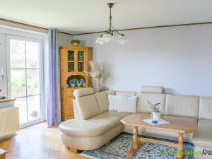 Prodej rodinného domu, Osek, 192 m2