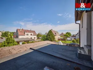 Prodej rodinného domu, Dvůr Králové nad Labem, Sochorova, 200 m2