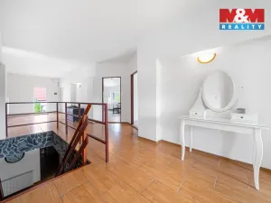 Prodej rodinného domu, Radonice - Vintířov, 312 m2