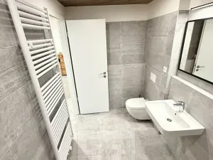 Pronájem bytu 4+kk, Praha - Modřany, Mezi vodami, 123 m2