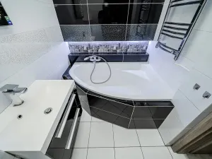Prodej bytu 3+1, Karviná, U Lesa, 62 m2