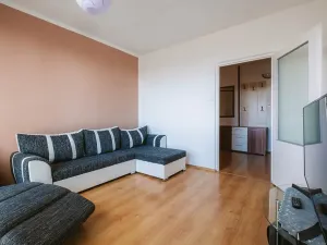 Pronájem bytu 2+1, Třebíč, Fr. Hrubína, 54 m2