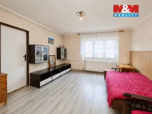 Prodej bytu 2+1, Lomnice - Týn, Mánesova, 71 m2