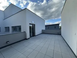 Pronájem bytu 1+kk, Mladá Boleslav - Čejetice, Vodárenská, 29 m2