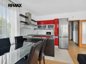 Pronájem bytu 2+kk, Praha - Záběhlice, Velenovského, 54 m2