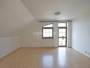Pronájem vily, Praha - Nebušice, 384 m2