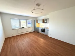 Pronájem bytu 2+kk, Brno, Černohorská, 48 m2