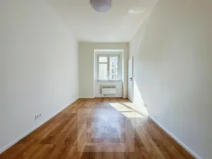 Pronájem bytu 2+kk, Praha - Smíchov, Křížová, 51 m2
