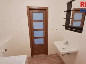 Pronájem bytu 1+1, Jičín, Přátelství, 32 m2