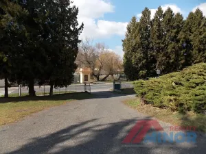 Pronájem garáže, Slaný, Smečenská, 20 m2
