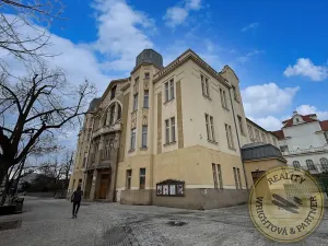 Prodej bytu 2+kk, Praha - Libeň, Zenklova, 37 m2